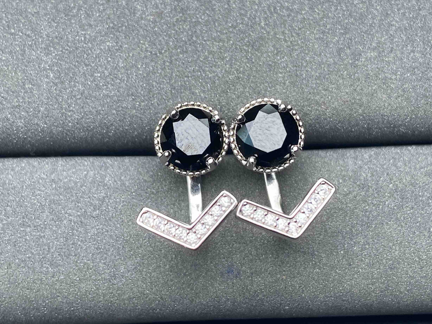 A5143 Spinel Earrings