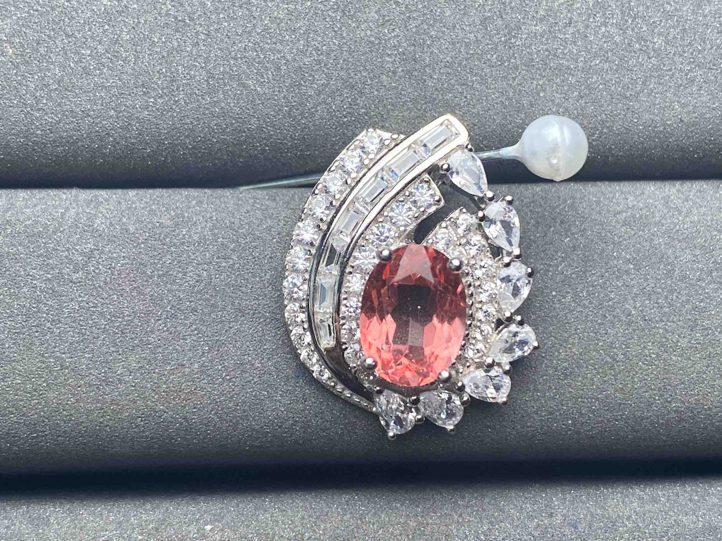 A5249 Lotus topaz Pendant