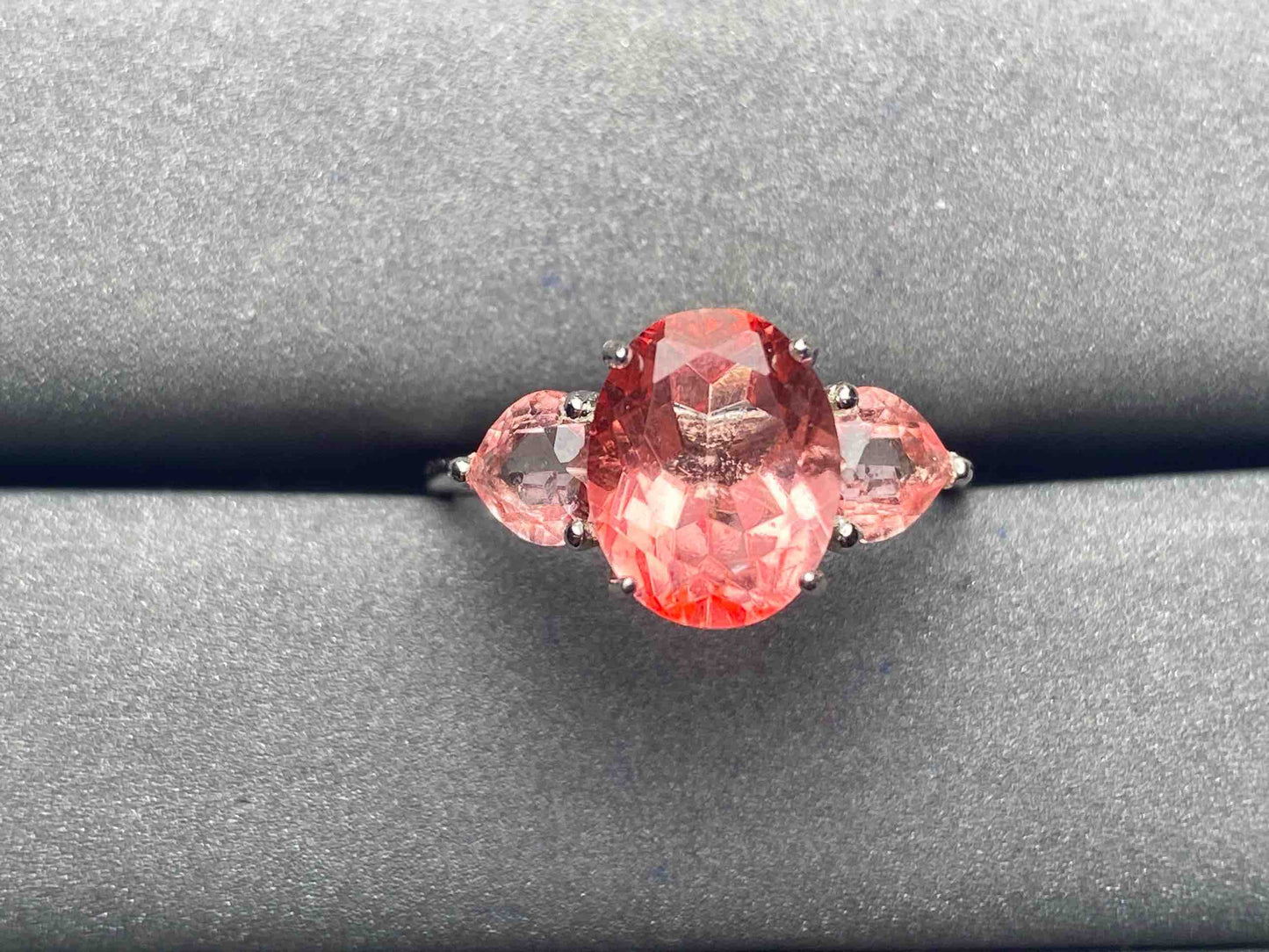 A5295 Lotus topaz Ring