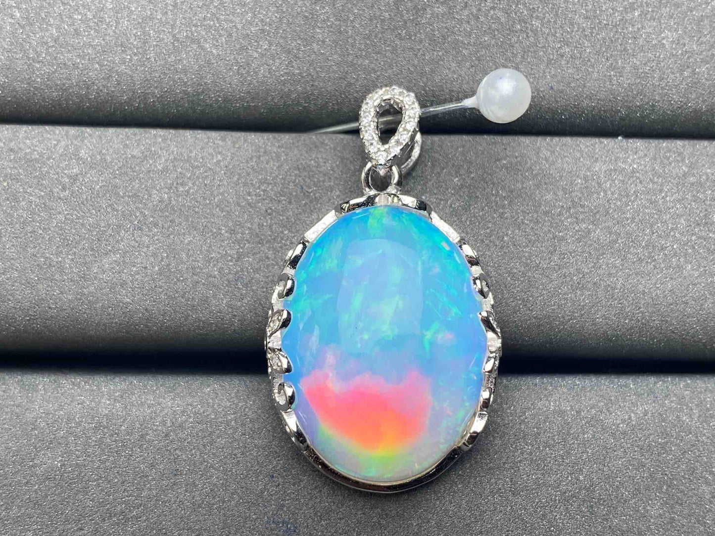 A5427 Opal Pendant