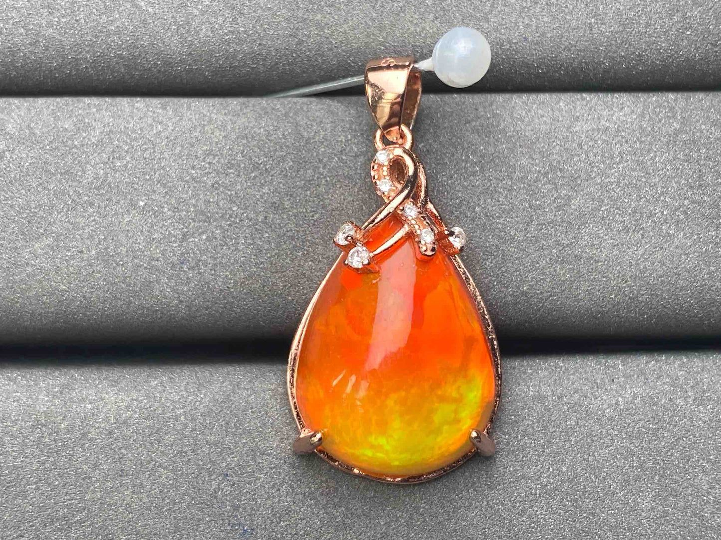 A5462 Opal Pendant