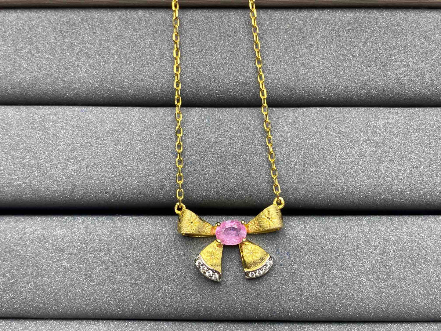 A551 Pink Sapphire Necklace