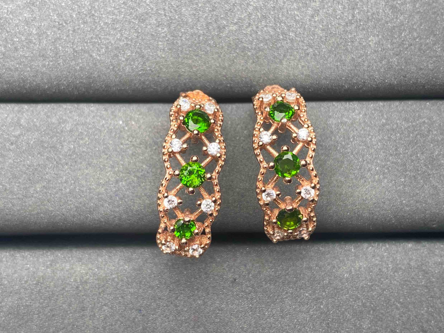 A5588 Diopside Earrings