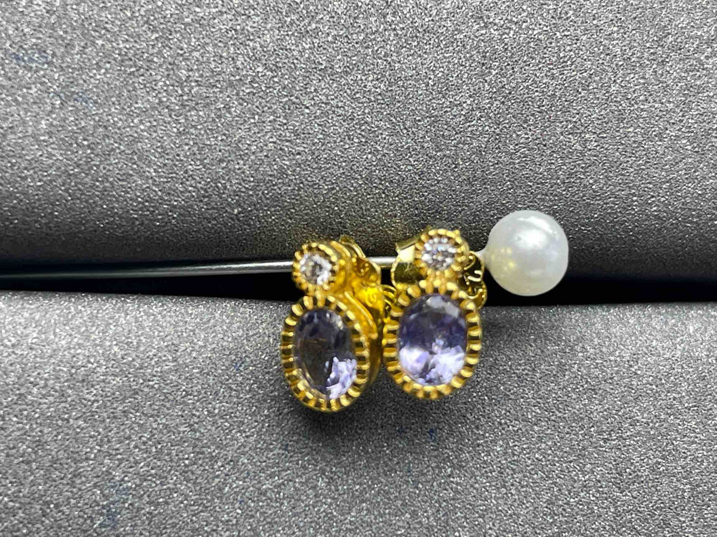 A562 Tanzanite Earrings