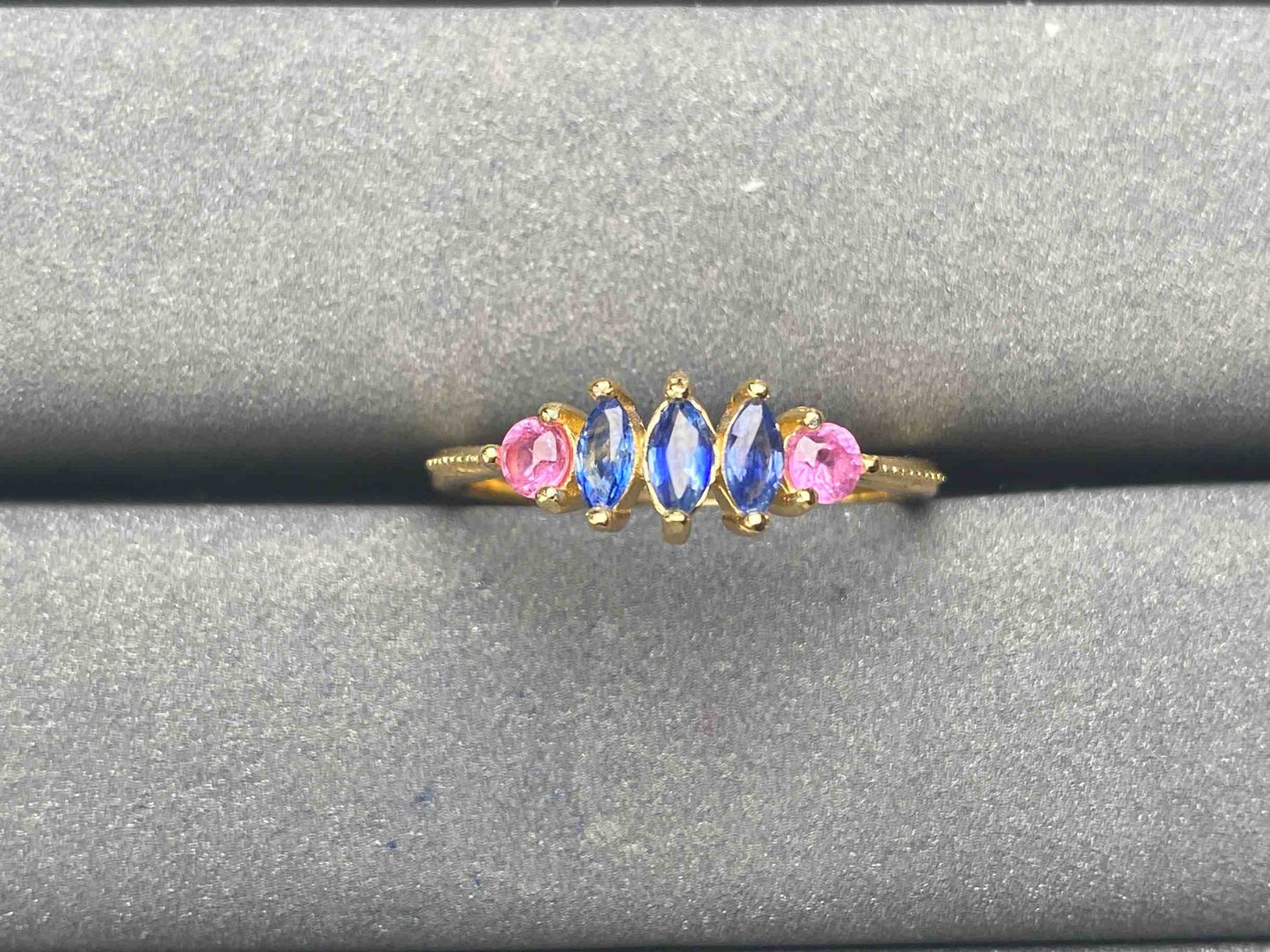 A5727 Sapphire Ring