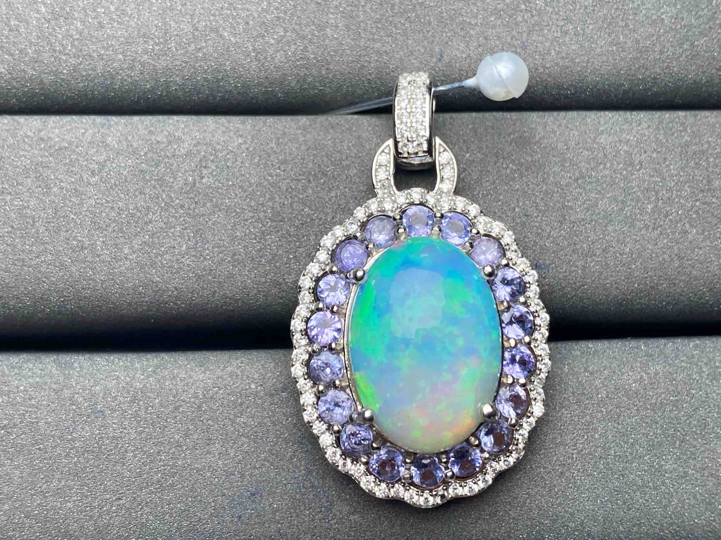 A6098 Opal Pendant