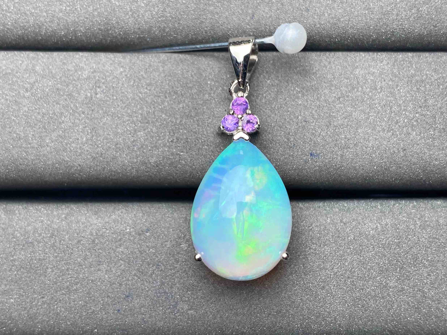 A6103 Opal Pendant