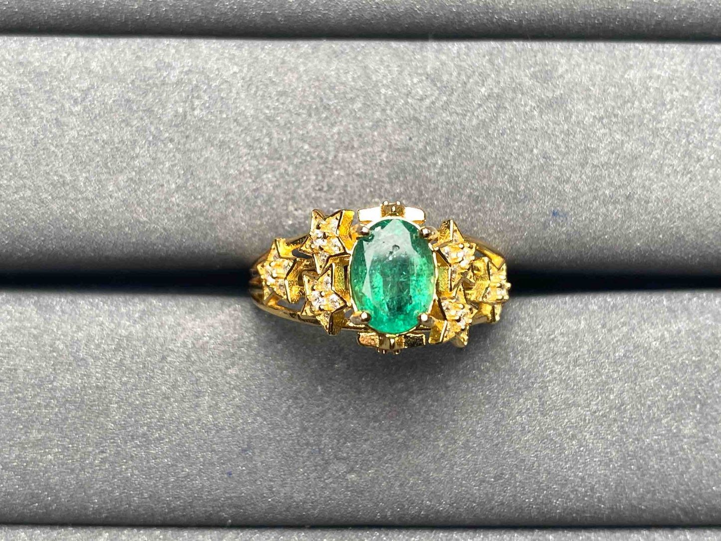 A6172 Emerald Ring