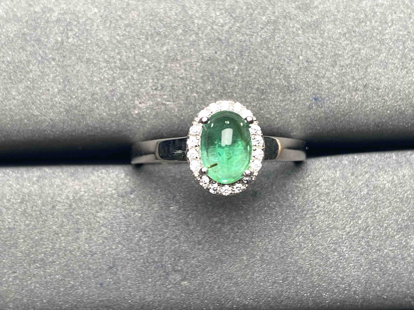 A6204 Emerald Ring