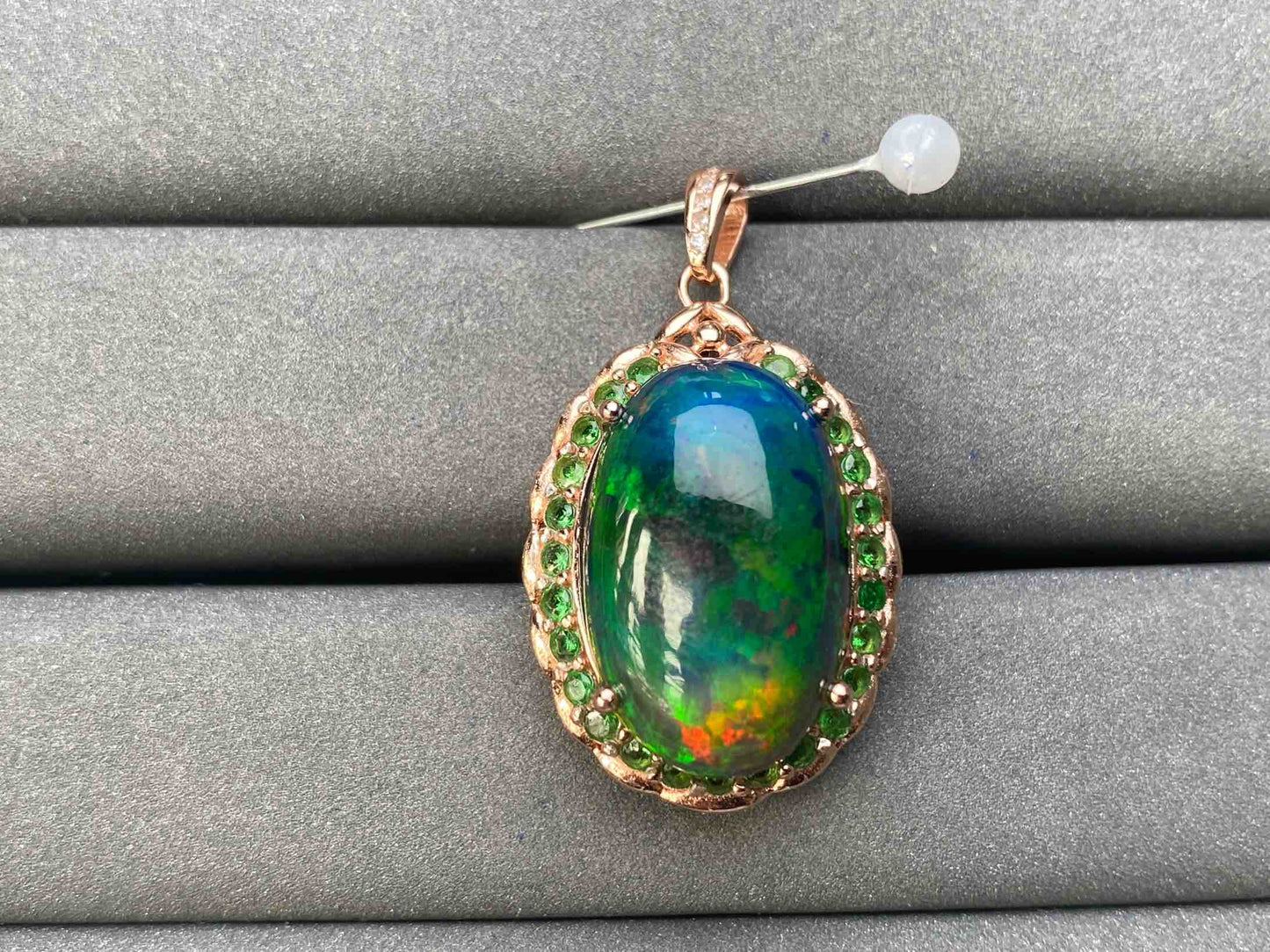 A6235 Opal Pendant