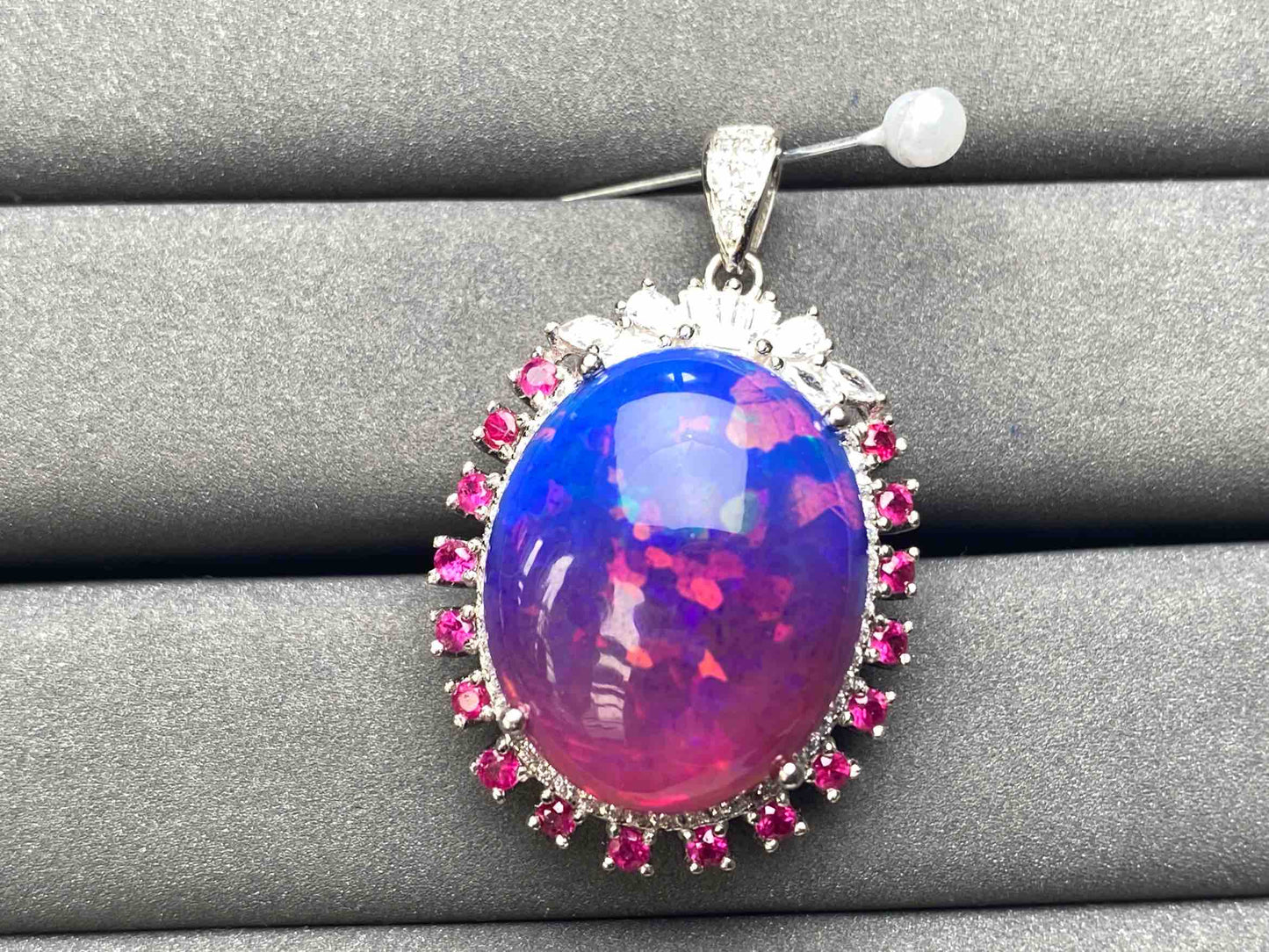 A6256 Opal Pendant