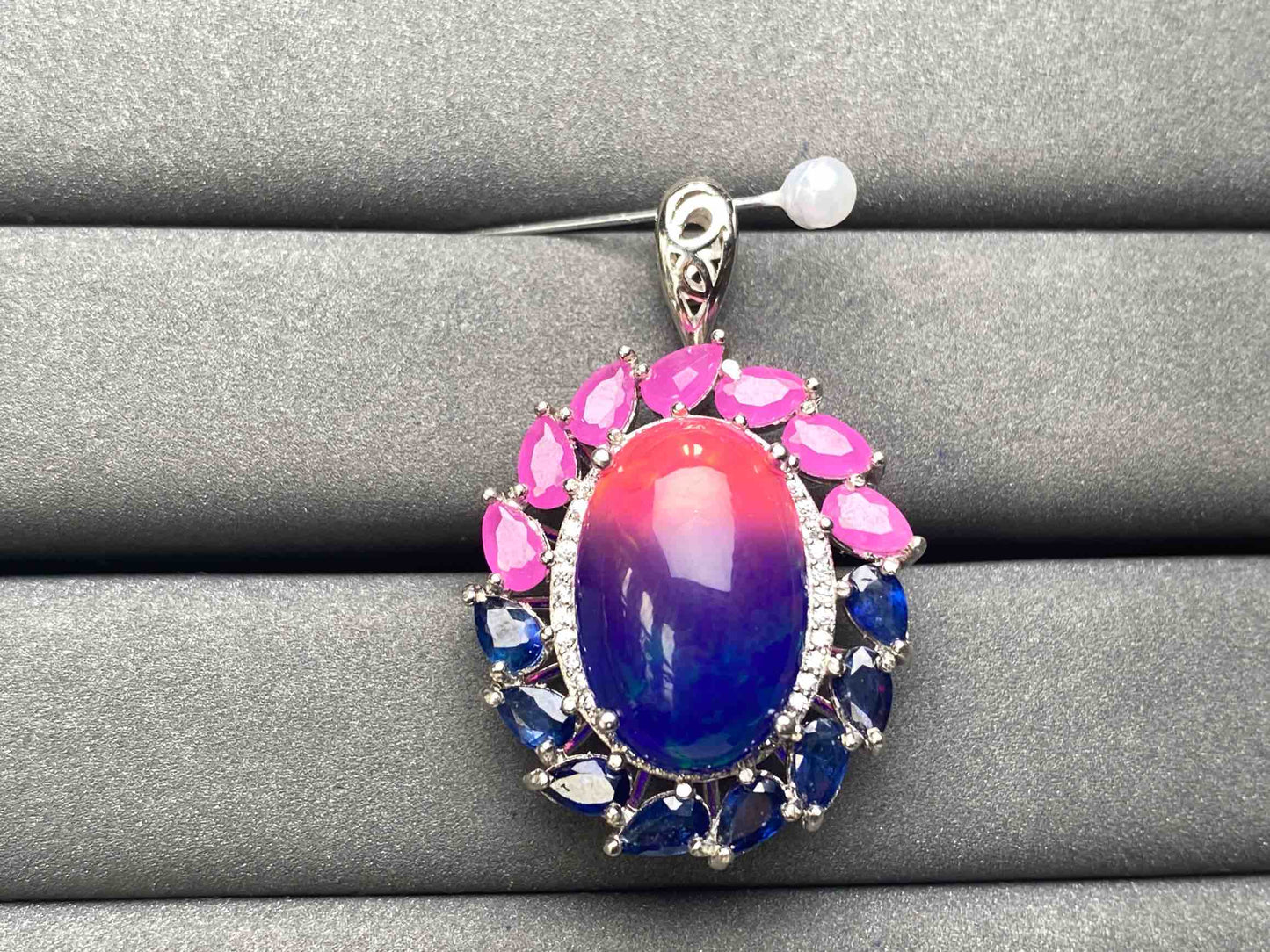 A6257 Opal Pendant