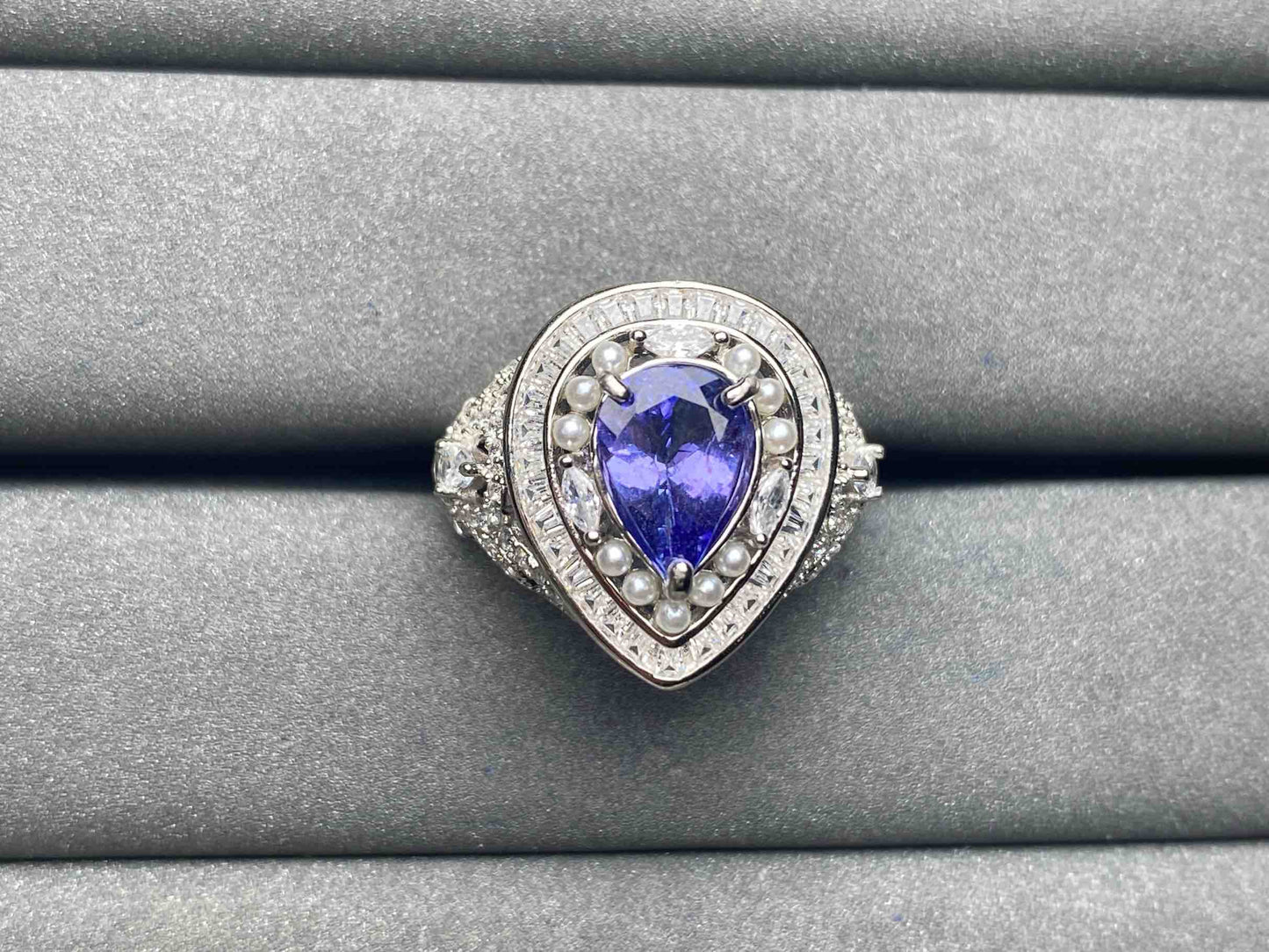 A6448 Tanzanite Ring