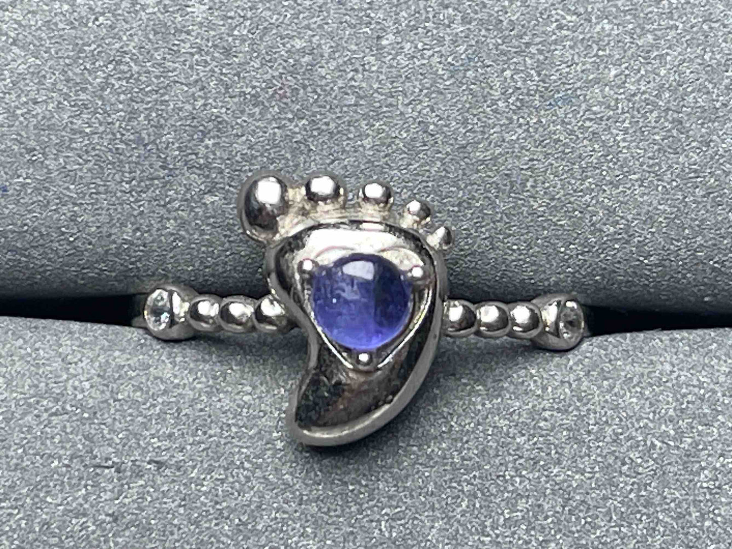 A6457 Tanzanite Ring