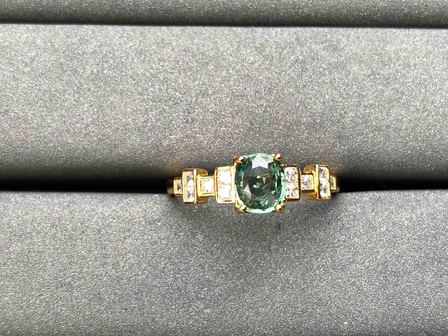 A6566 Teal Sapphire Ring