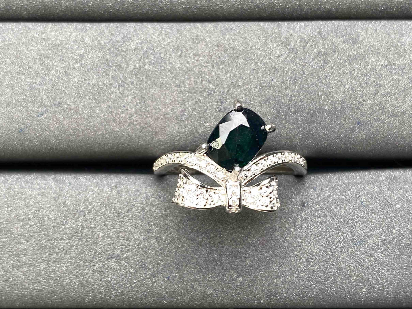 A6571 Teal Sapphire Ring