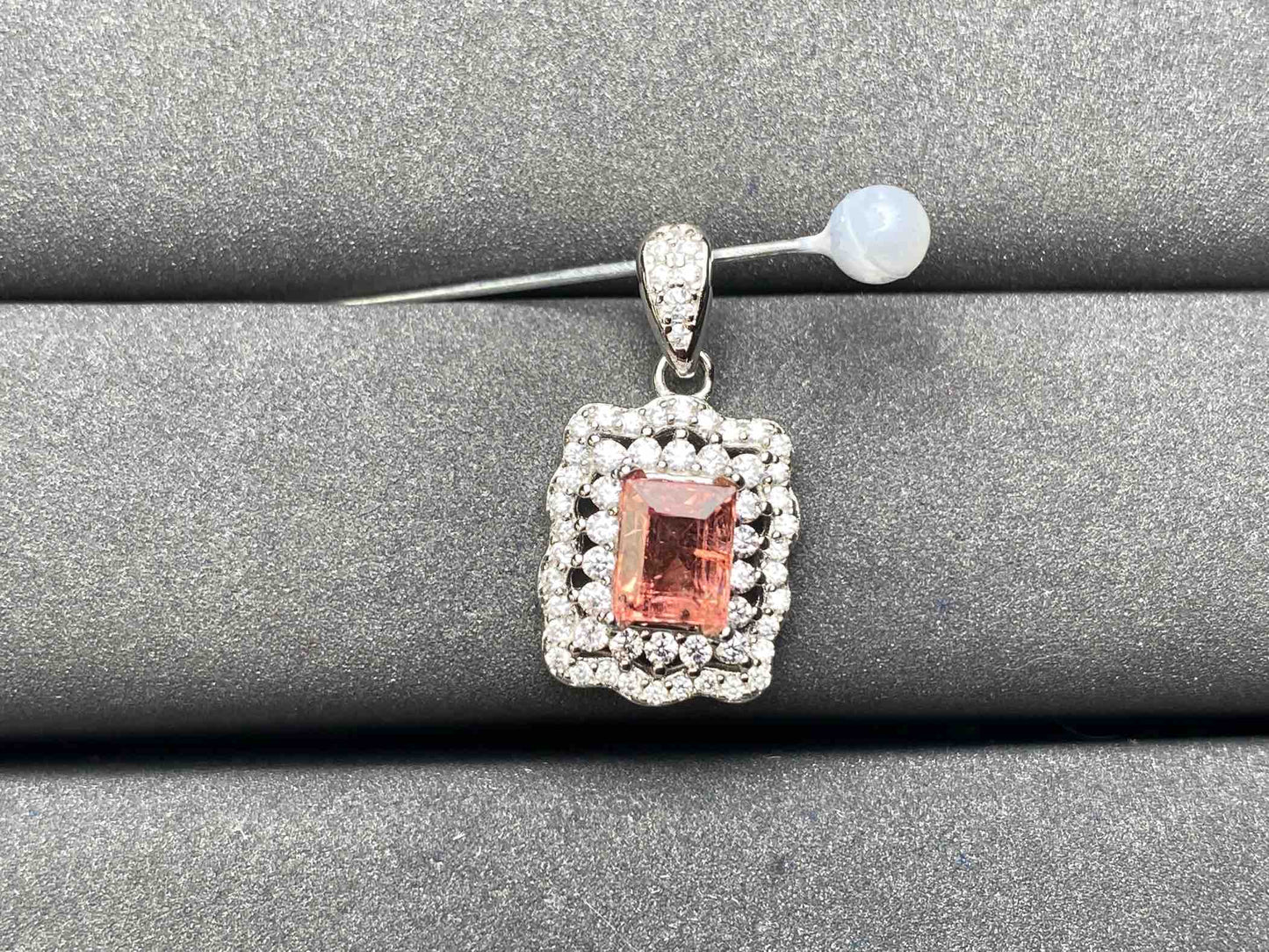 A6623 Spinel Pendant
