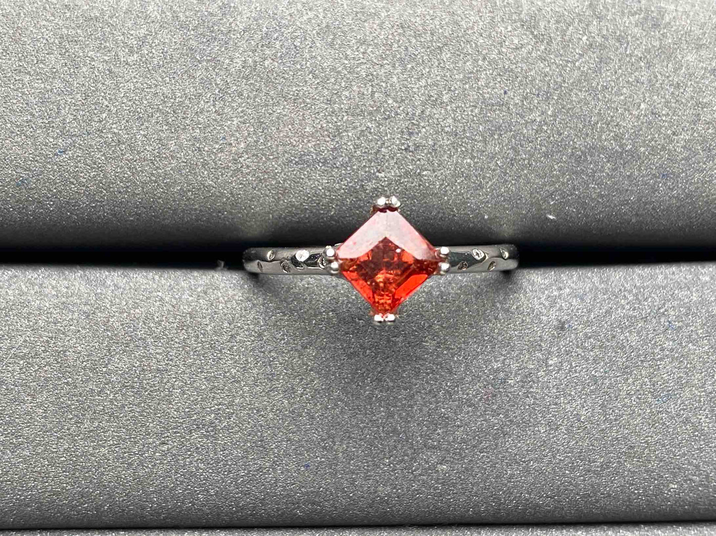 A6644 Spinel Ring
