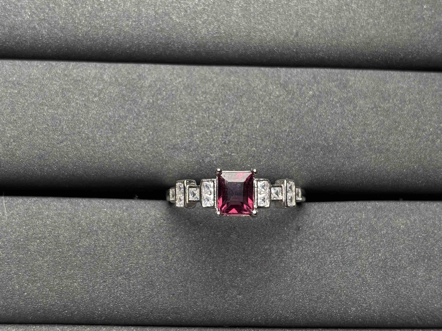 A6664 Spinel Ring