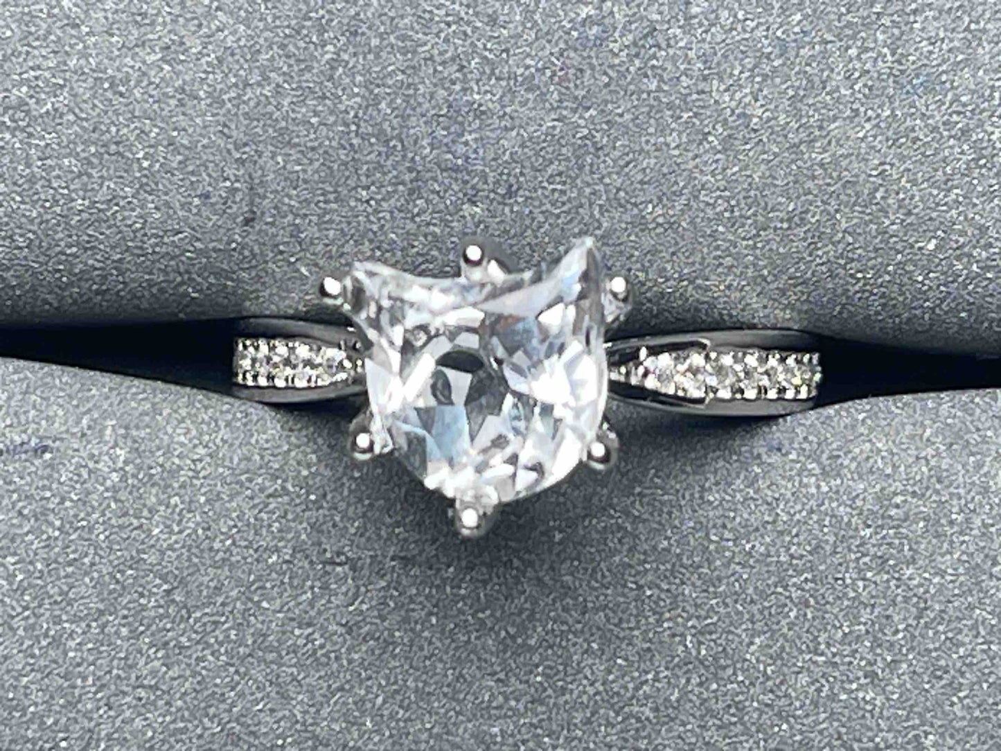 A6703 Clear Quartz Ring