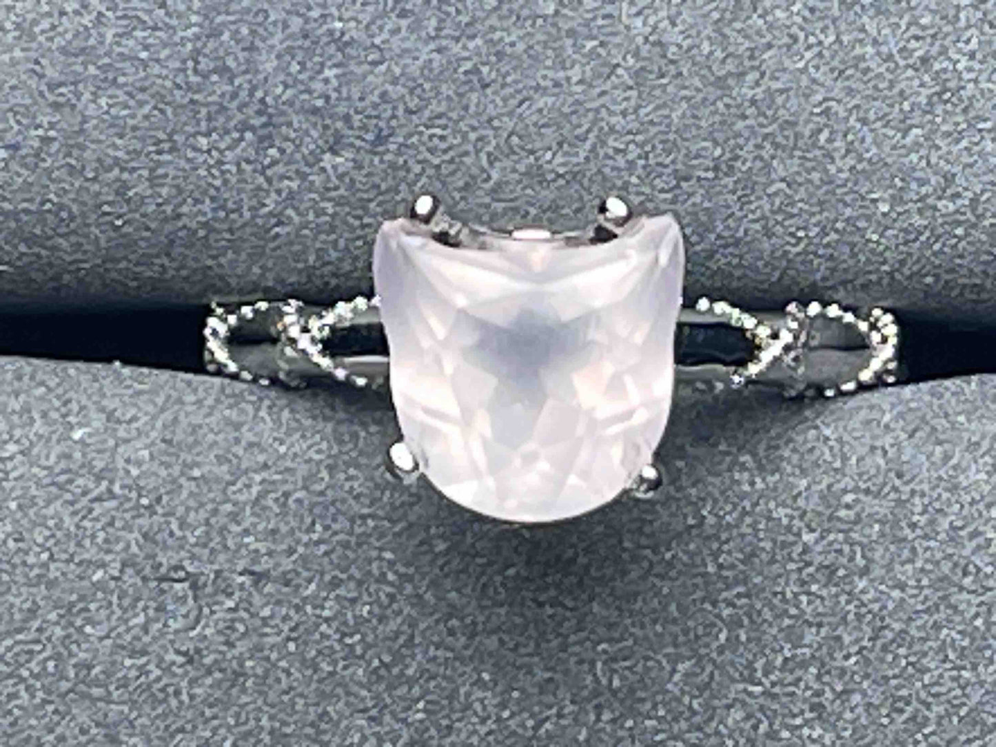 A6715 Rose Quartz Ring