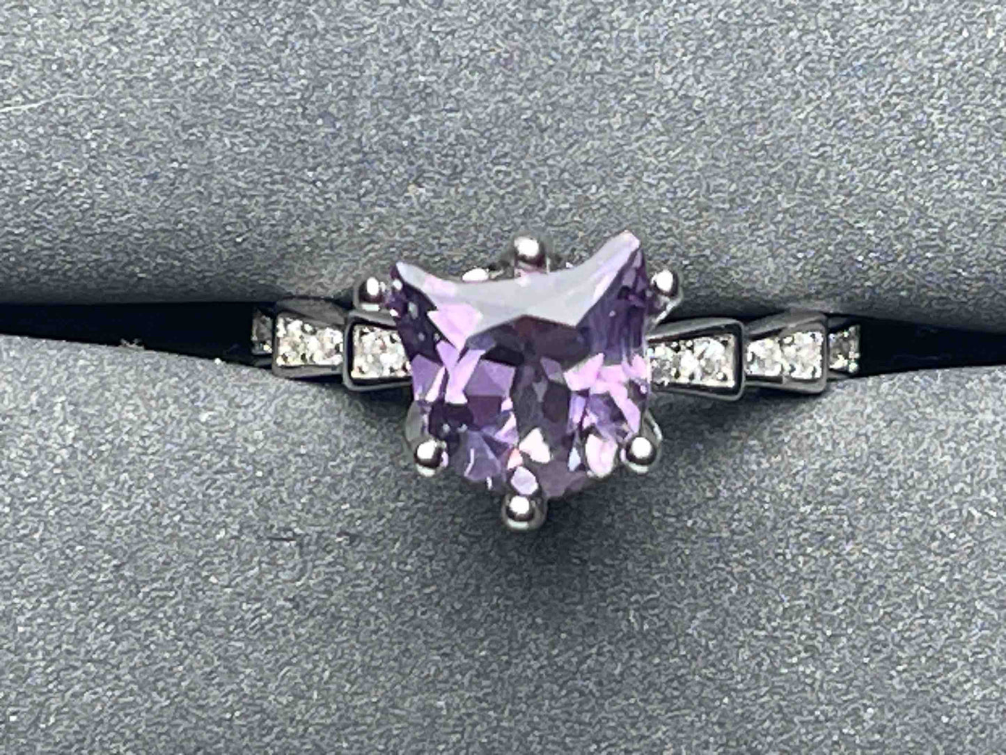 A6721 Amethyst Ring