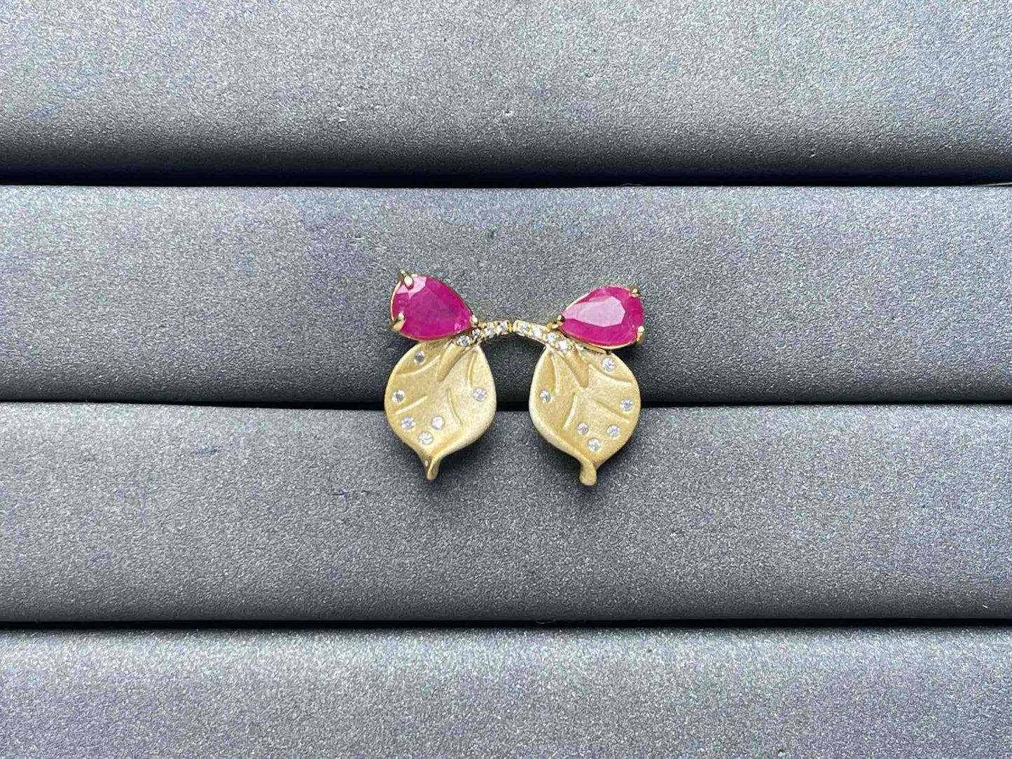 A6836 Ruby Earrings