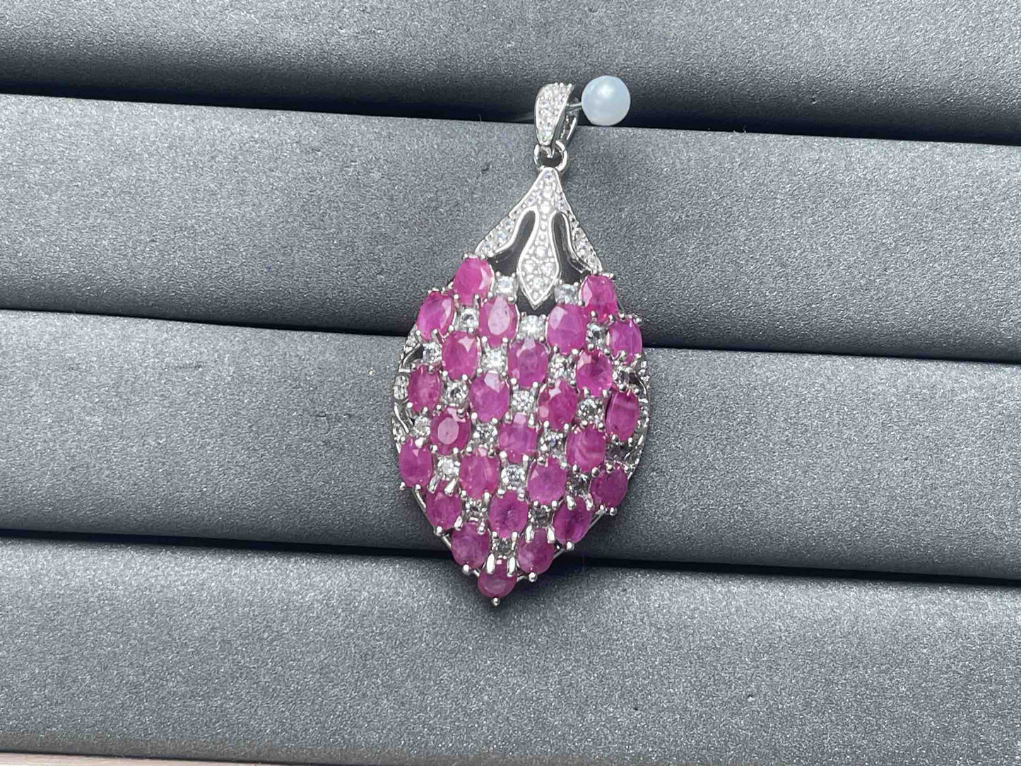 A6905 Ruby Pendant