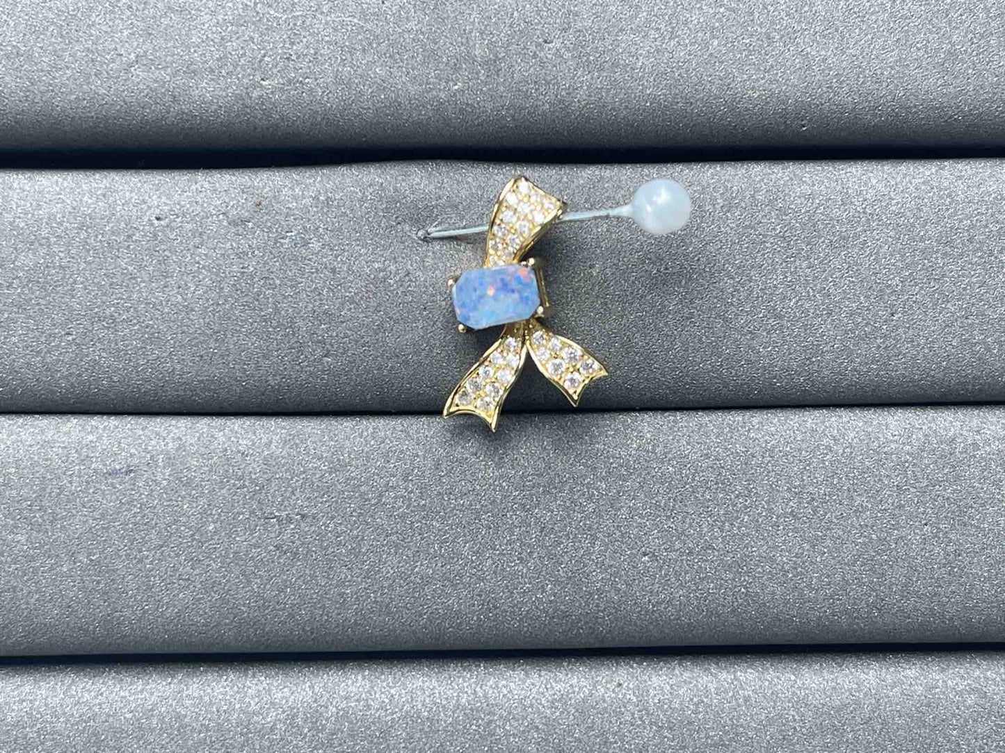 A6923 Opal Pendant