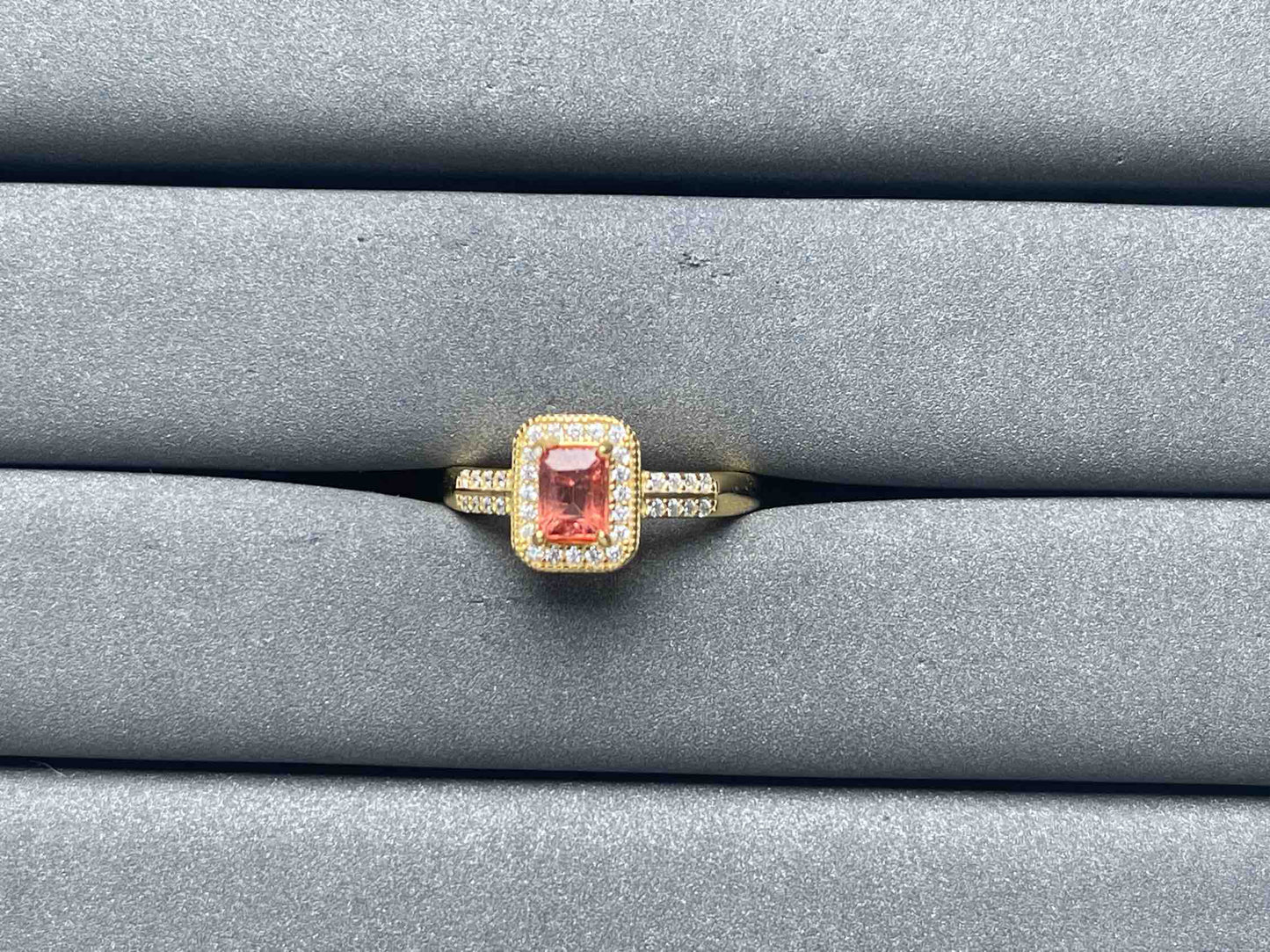A6941 Spinel Ring