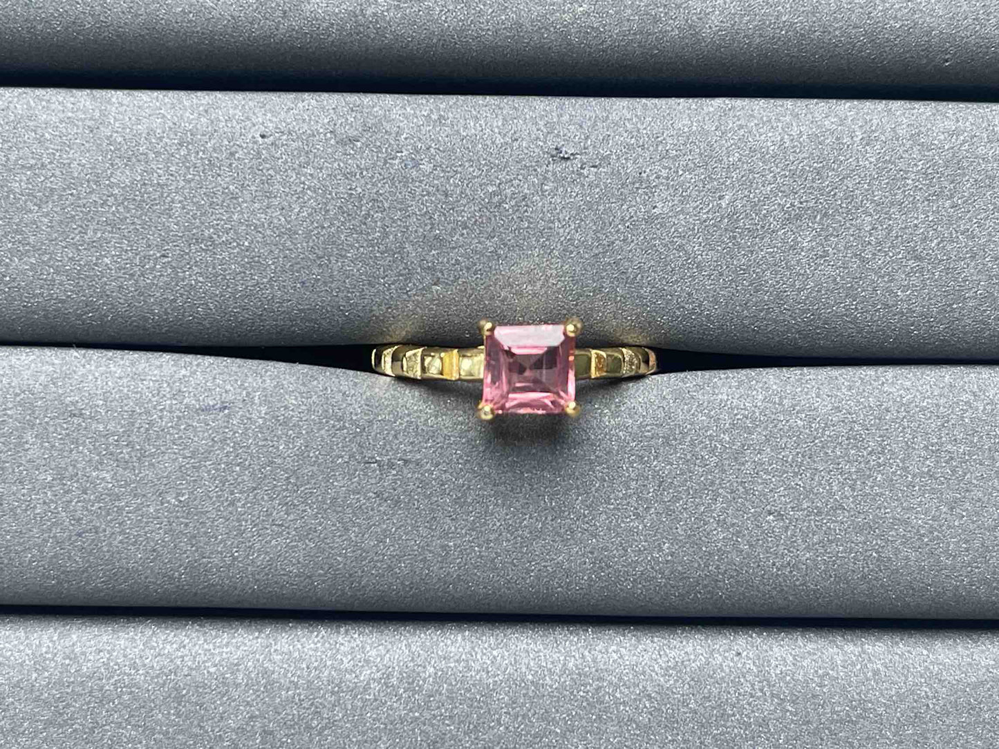 A6942 Spinel Ring