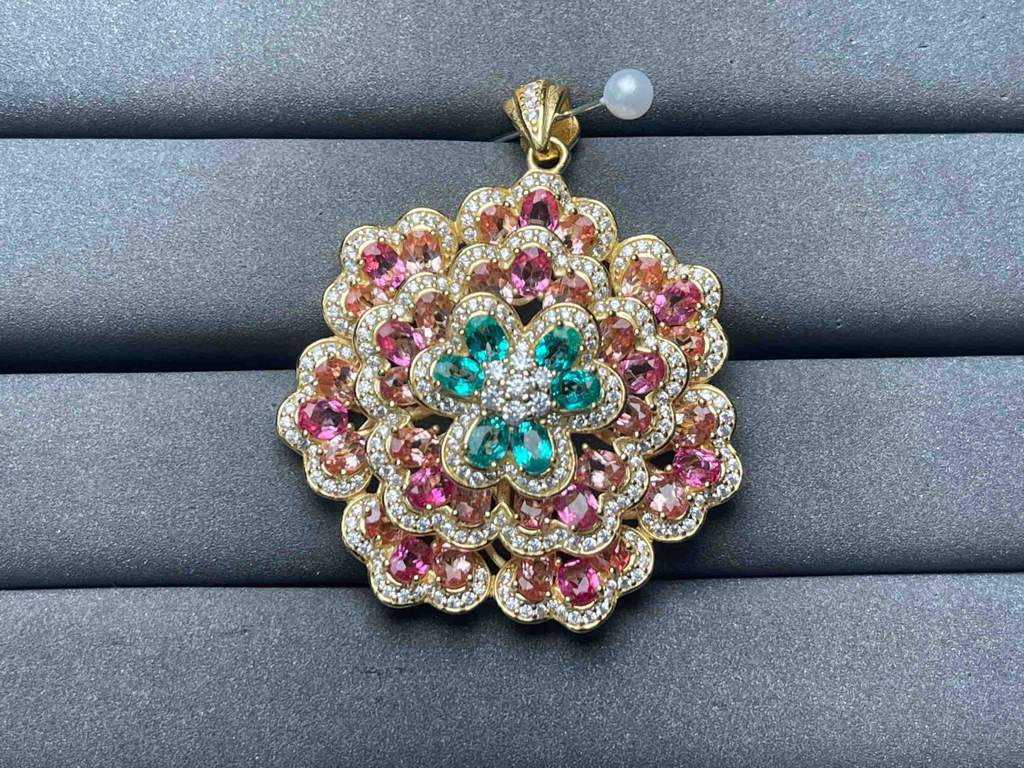 A7000 Sapphire Pendant