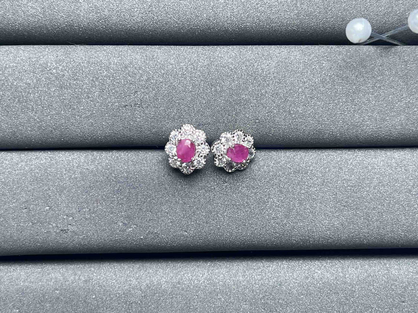 A7048 Ruby Earrings