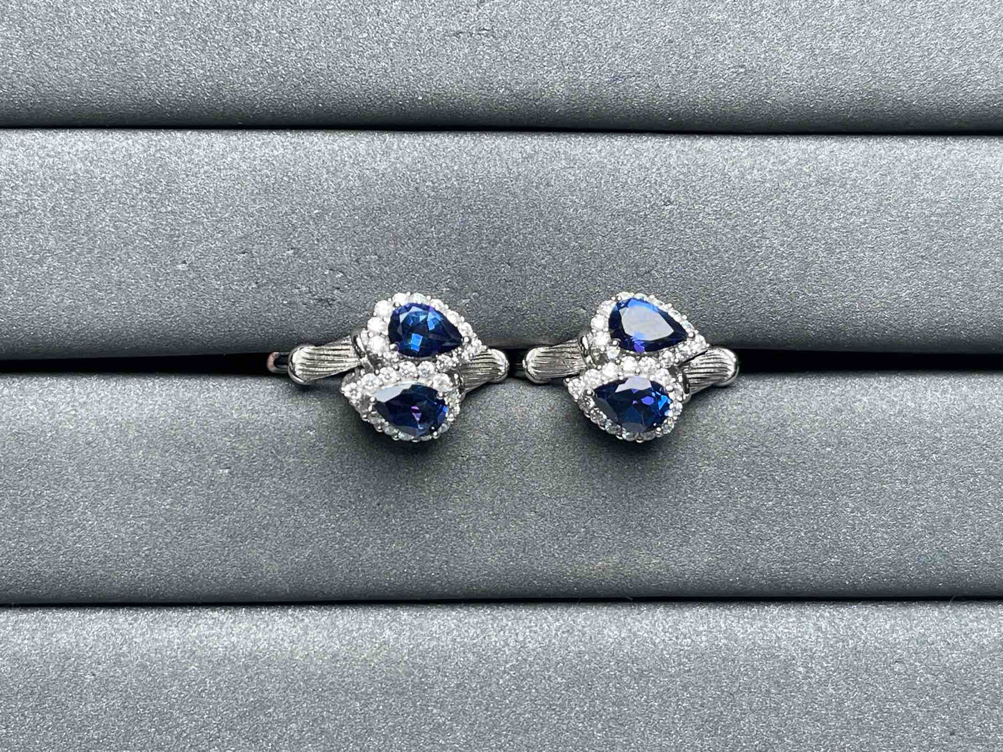 A7083 Topaz Earrings