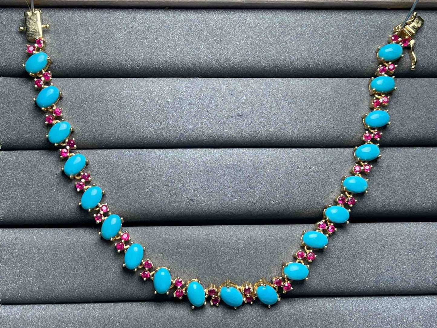 A7089 Turquoise Bracelet