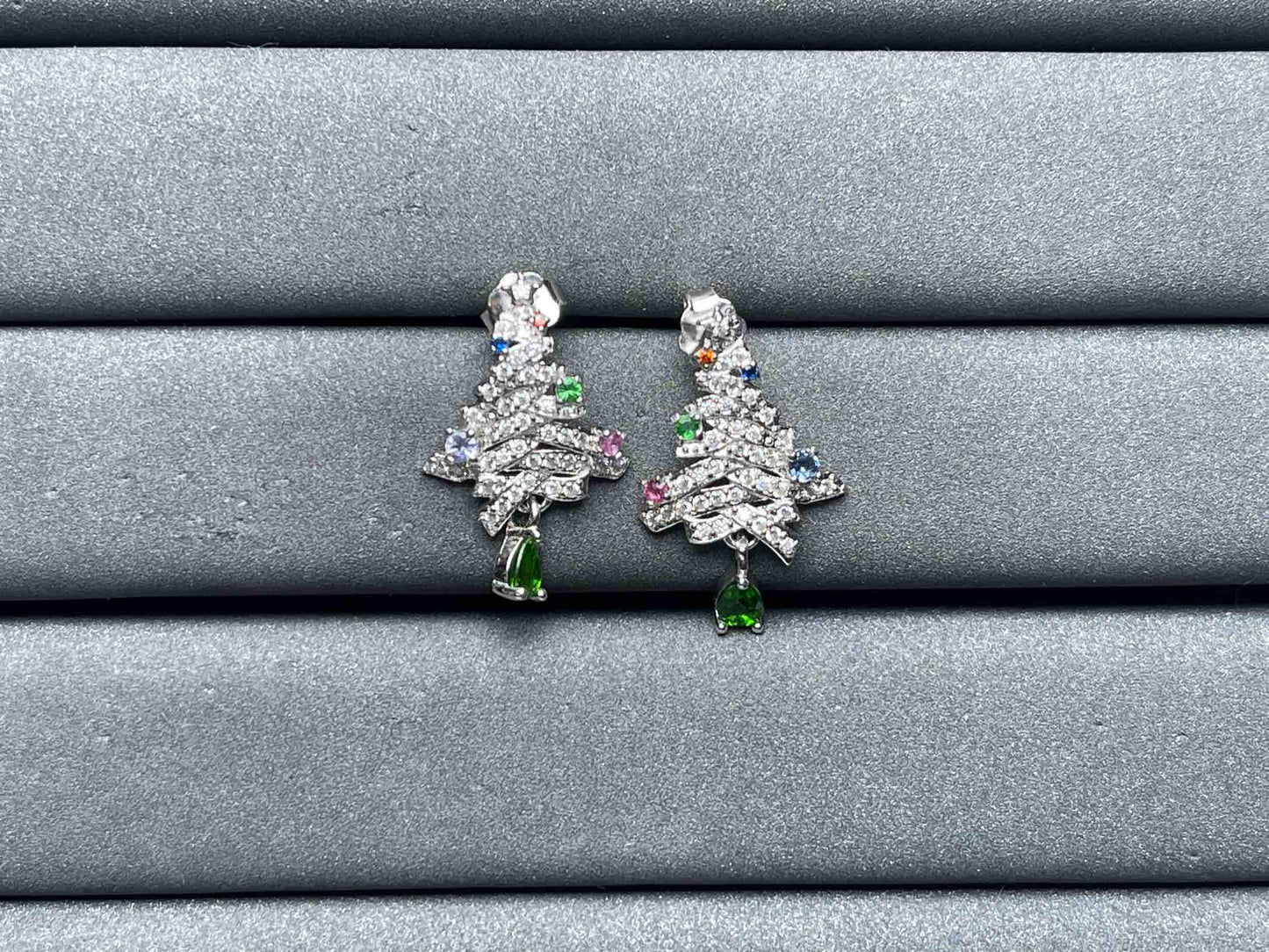 A7091 Diopside Earrings