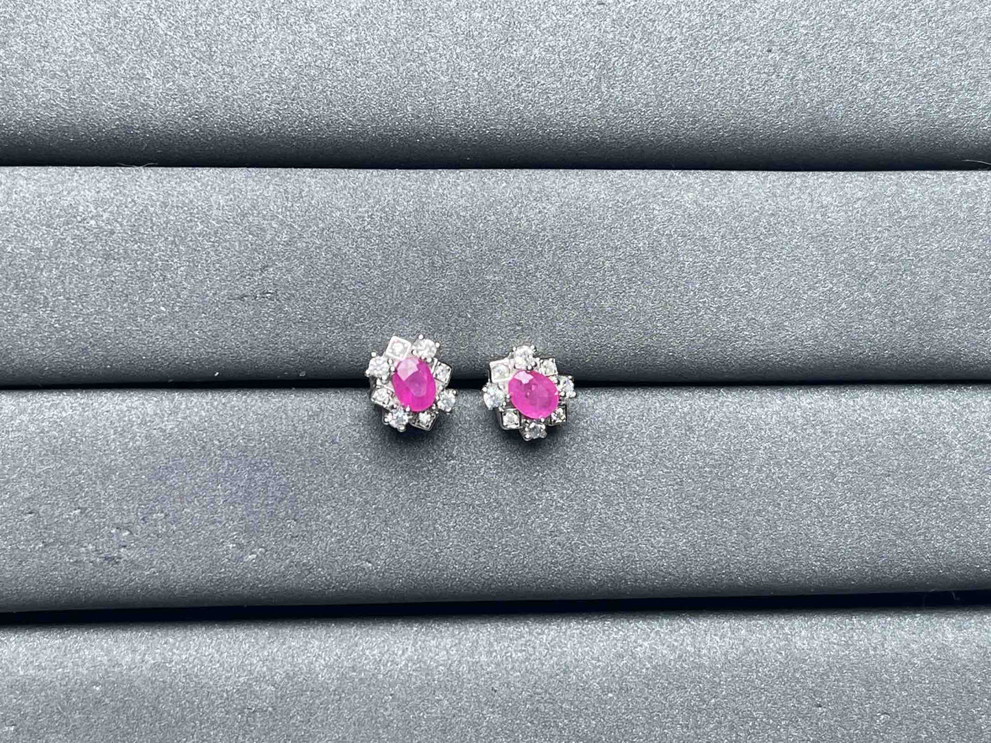 A7104 Ruby Earrings