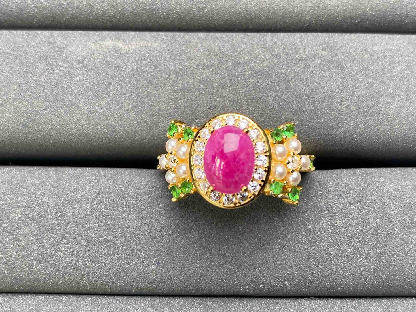 A7193 Ruby Ring