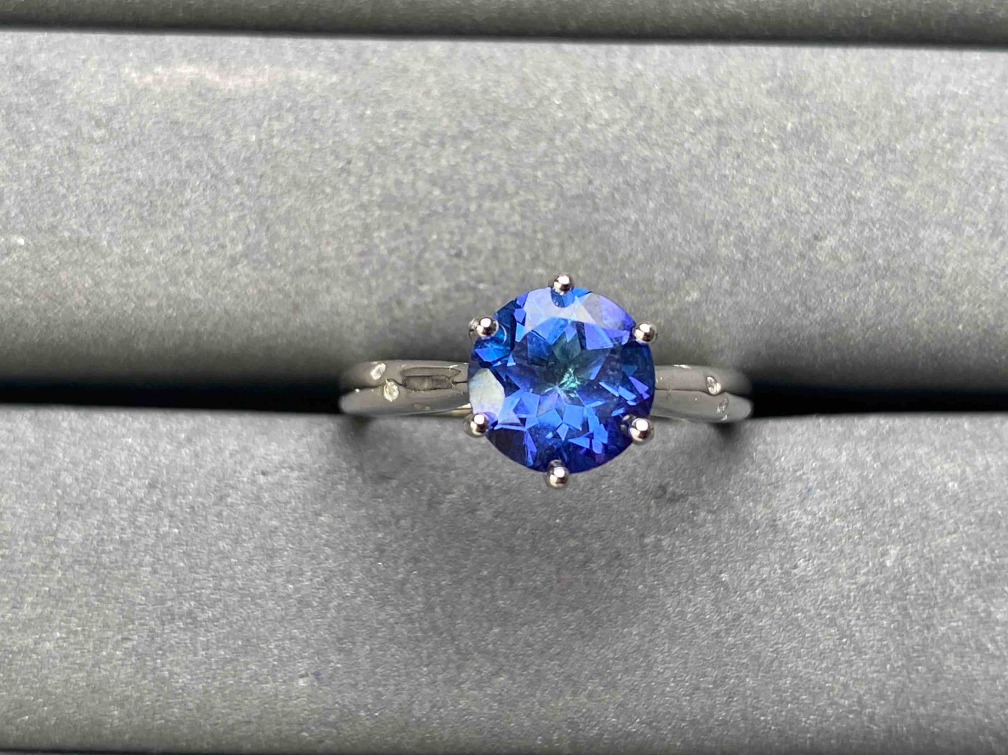 A7204 Topaz Ring