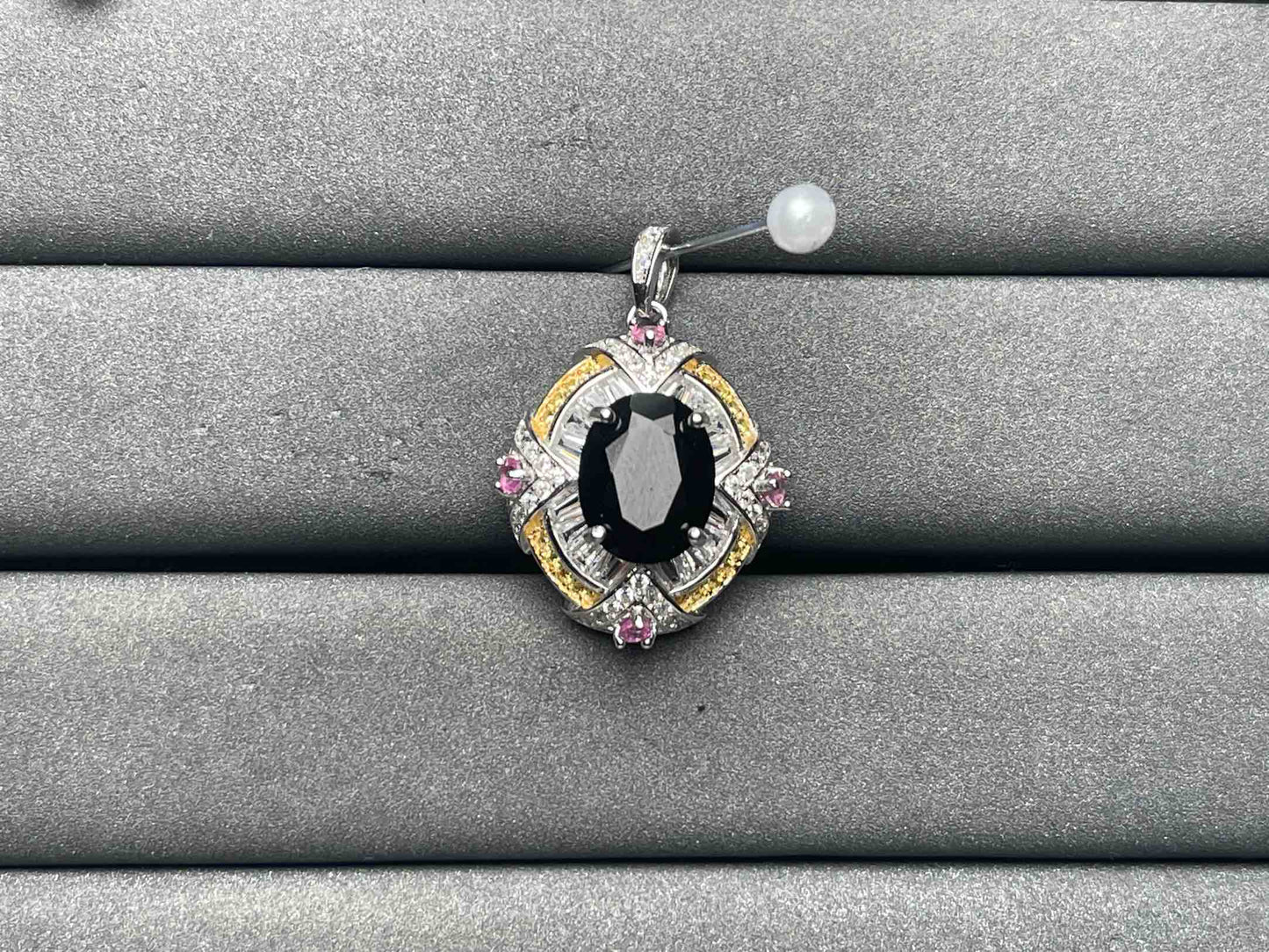 A7288 Black Onyx Pendant