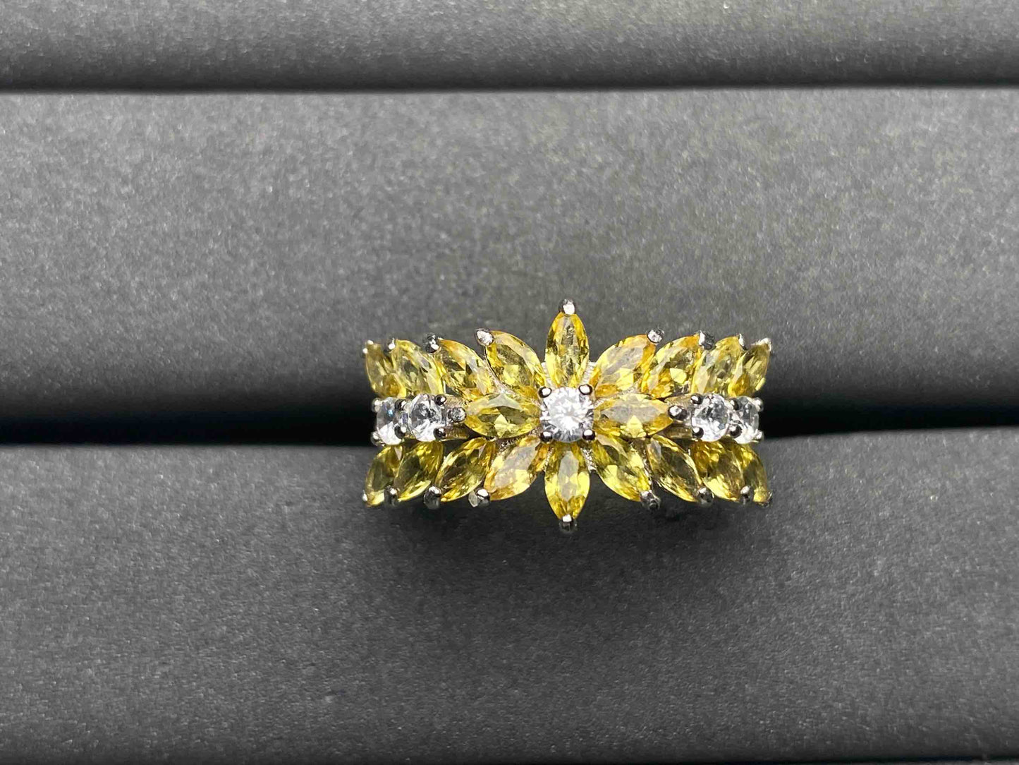 A7371 Yellow Sapphire Ring