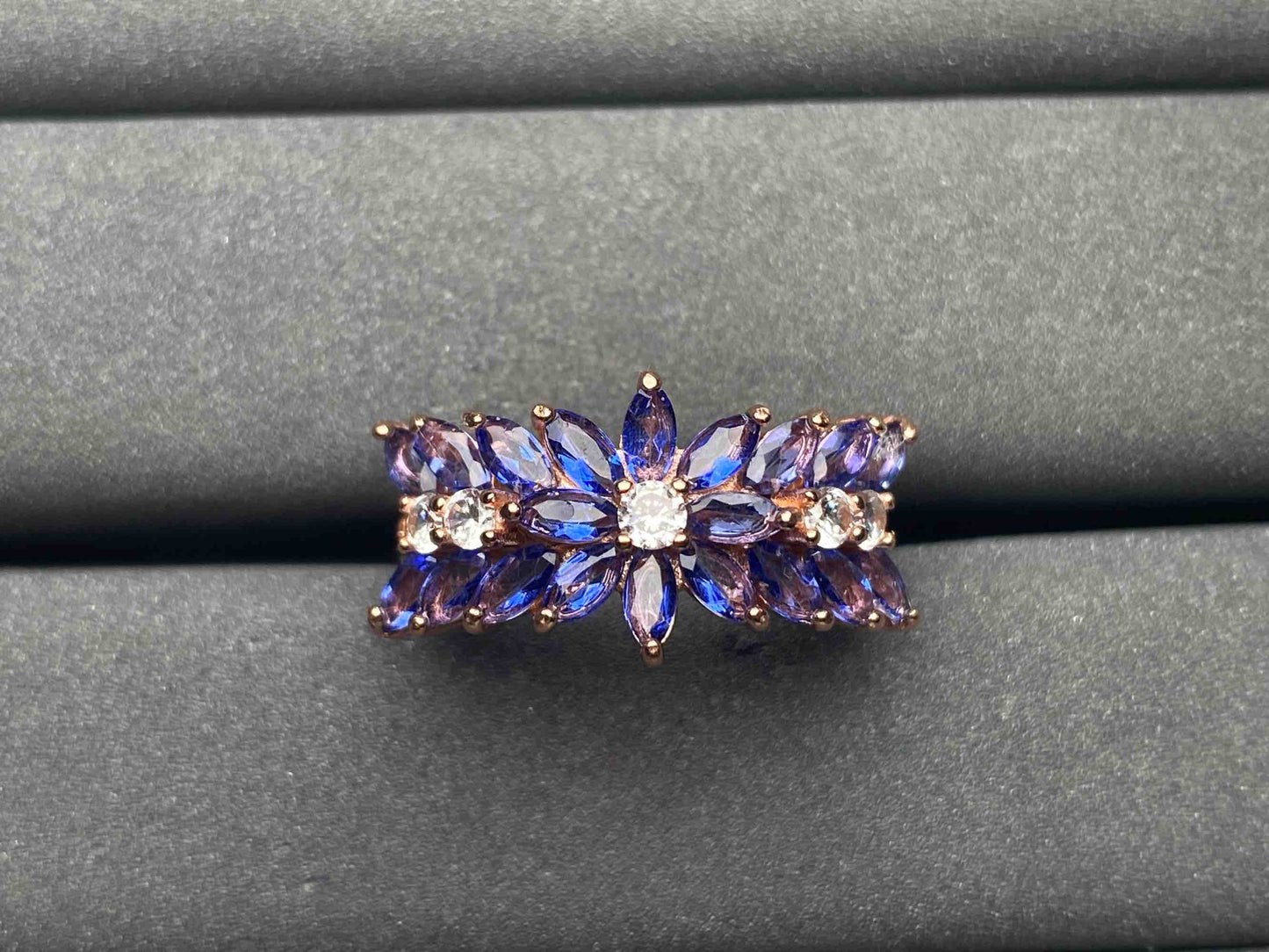 A7372 Tanzanite Topaz Ring