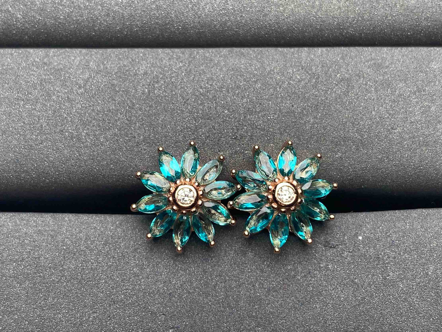 A7382 Topaz Earrings