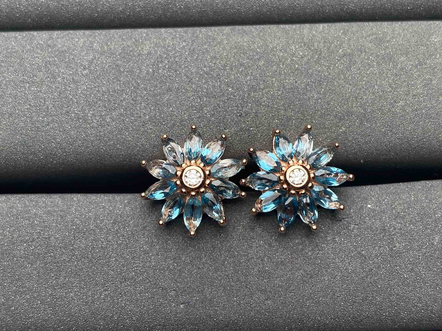 A7387 Topaz Earrings