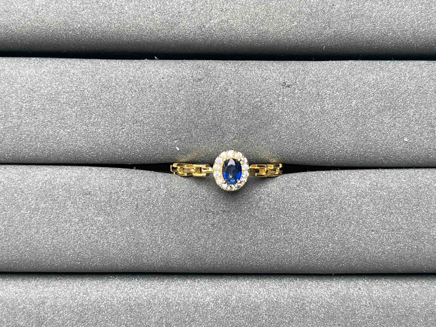 A7398 Sapphire Ring