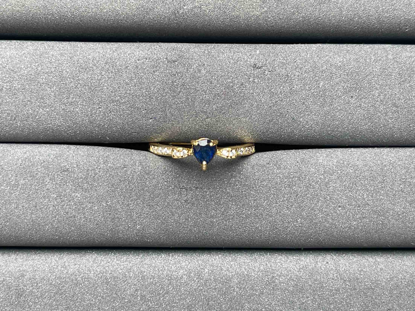 A7410 Sapphire Ring