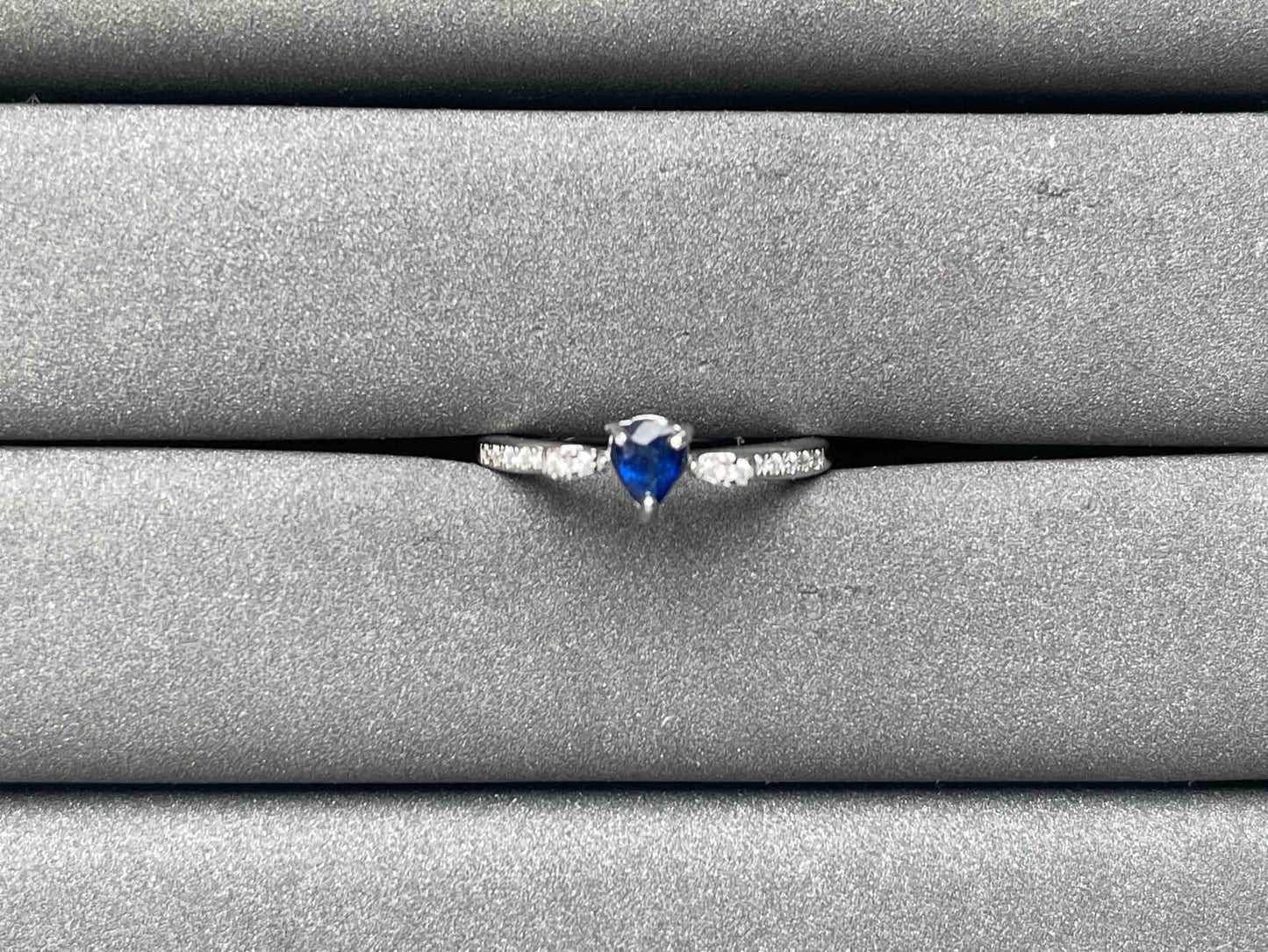 A7411 Sapphire Ring