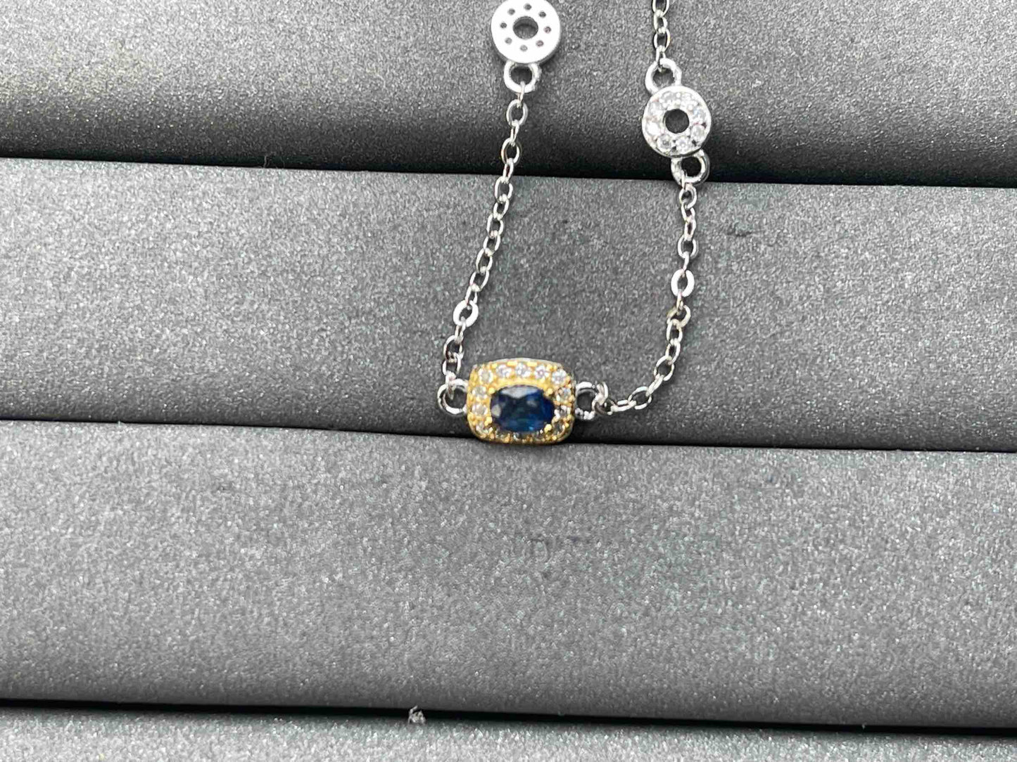 A7473 Sapphire Bracelet