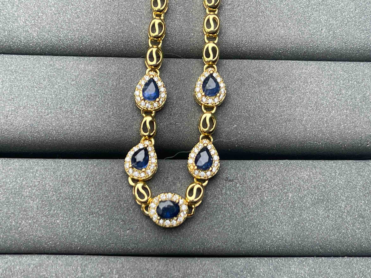 A7519 Sapphire Bracelet