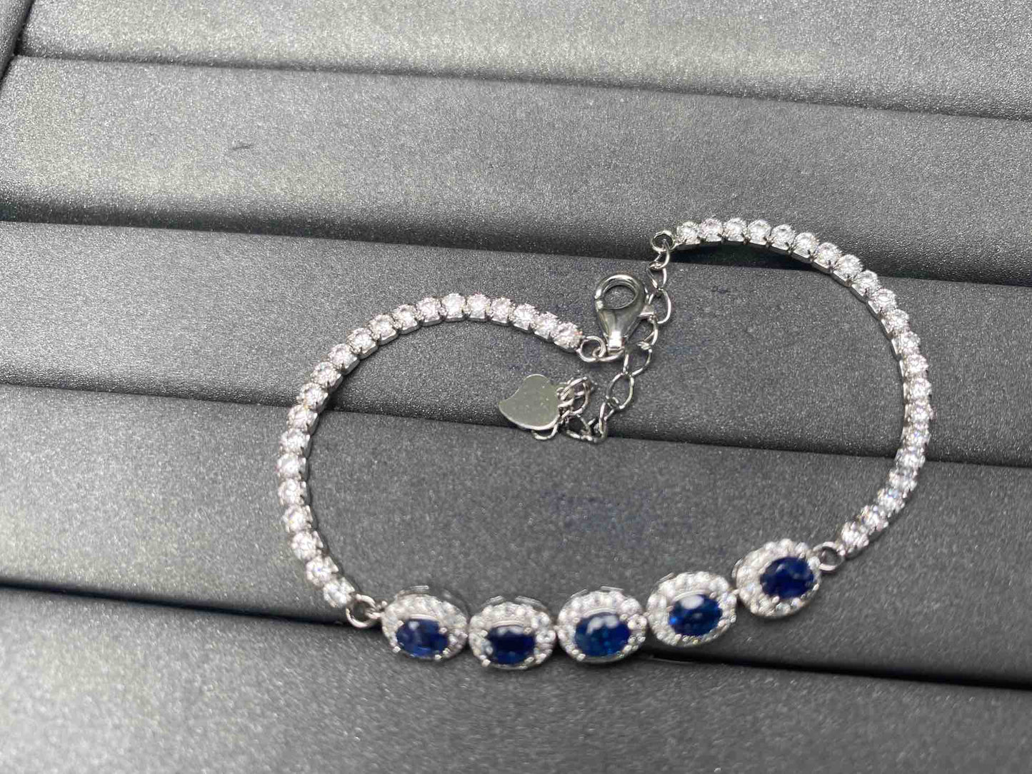 A7975 Sapphire Bracelet